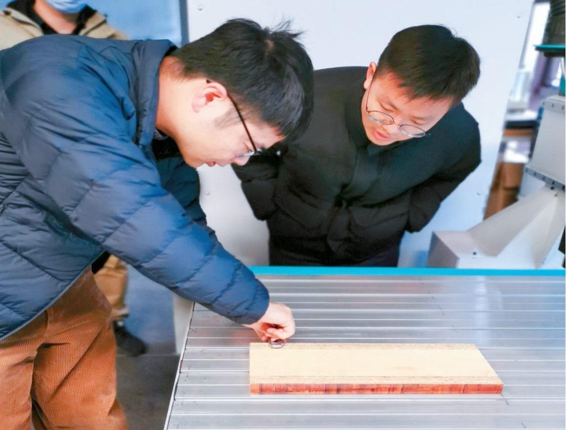 US2五軸教（jiāo）學-浙江大學